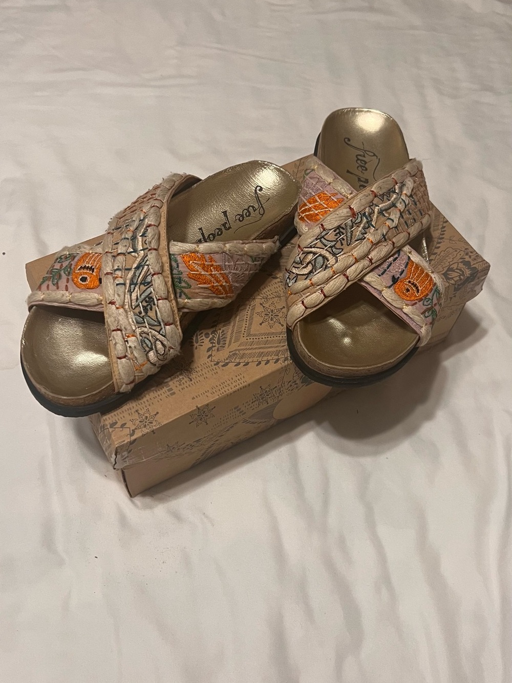 Free People Embroidered Cross-Band Slide Sandals in Beige and Gold size 7